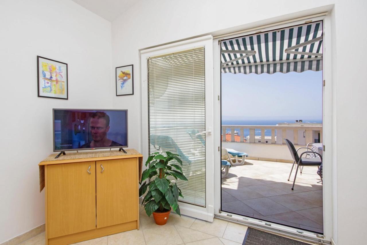 Matanovi Dvori Md Apartments Макарска Екстериор снимка