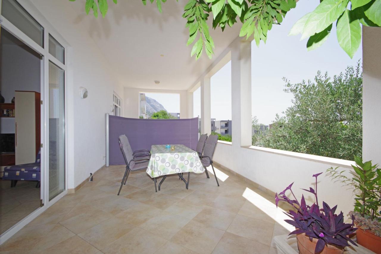 Matanovi Dvori Md Apartments Макарска Екстериор снимка