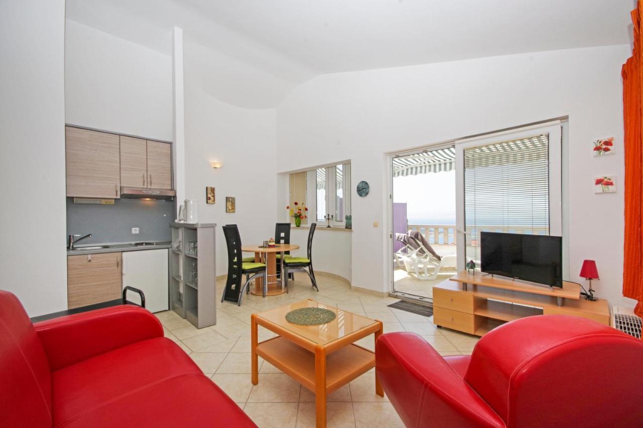 Matanovi Dvori Md Apartments Макарска Екстериор снимка
